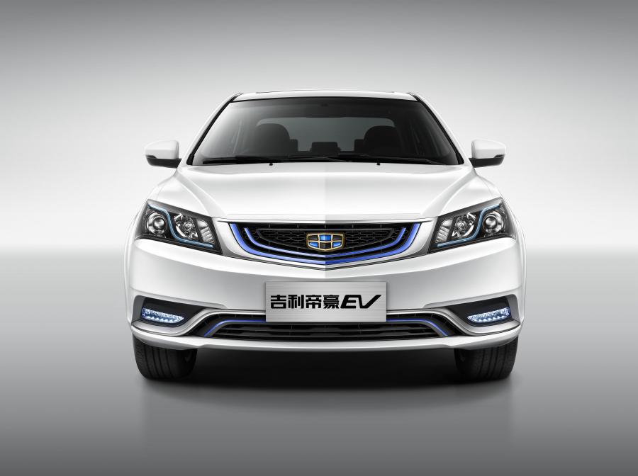  Geely Emgrand EV 2015 года  (фото 26 из 30)